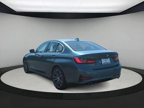 2020 BMW 330 i xDrive