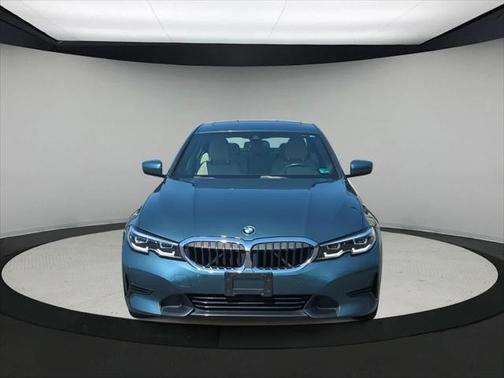 2020 BMW 330 i xDrive
