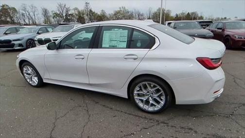 2025 BMW 330 i xDrive