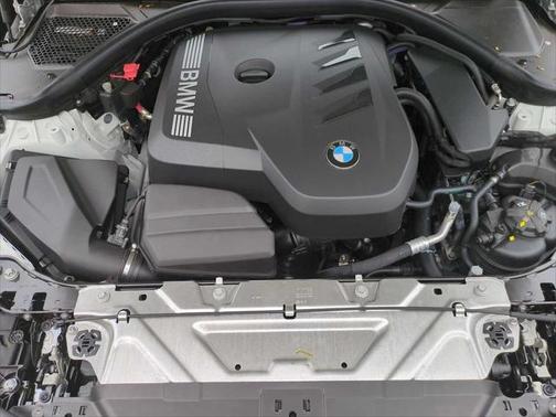 2025 BMW 330 i xDrive