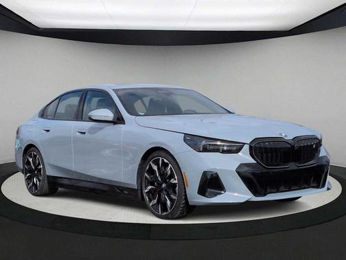 2025 BMW i5 xDrive40