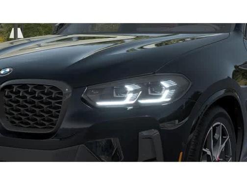2025 BMW X4 xDrive30i