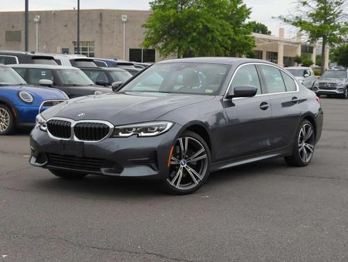 2022 BMW 330 i xDrive