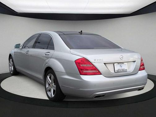 2010 Mercedes-Benz S-Class S 550 4MATIC
