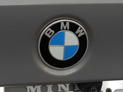 2024 BMW 330 i xDrive