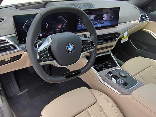 2025 BMW 330 i xDrive