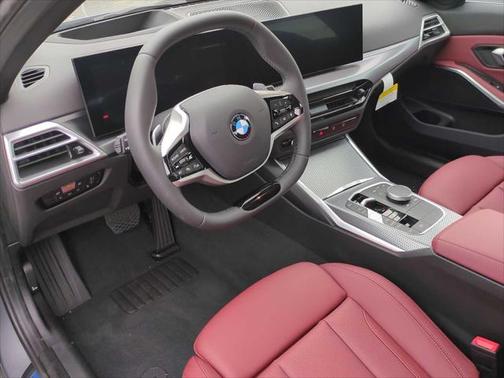 2025 BMW 330 i xDrive
