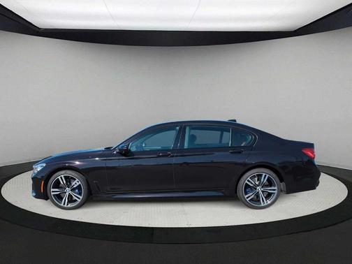 2018 BMW 750 i xDrive