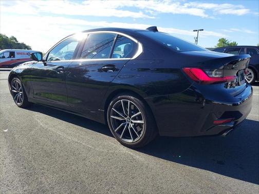 2021 BMW 330 i xDrive
