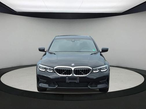 2021 BMW 330 i xDrive