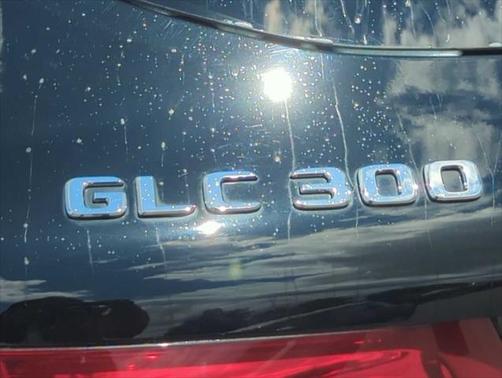 2018 Mercedes-Benz GLC 300 Base 4MATIC