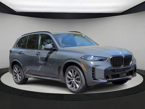 Gray Metallic 2026 BMW X5 xDrive40i