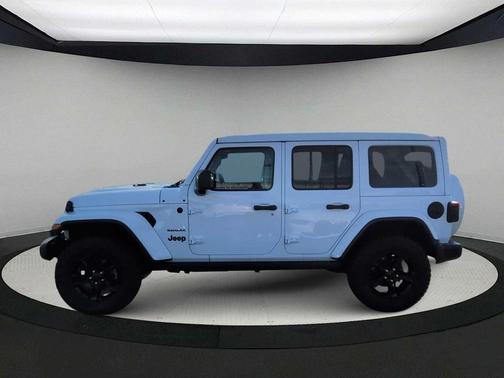 2021 Jeep Wrangler Unlimited Sahara Altitude