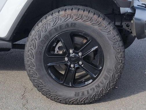 2021 Jeep Wrangler Unlimited Sahara Altitude