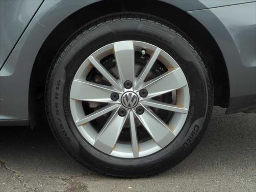 2015 Volkswagen Jetta Auto SE w/Connectivity