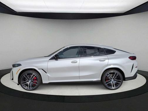 2026 BMW X6 M60i