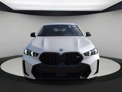 2026 BMW X6 M60i