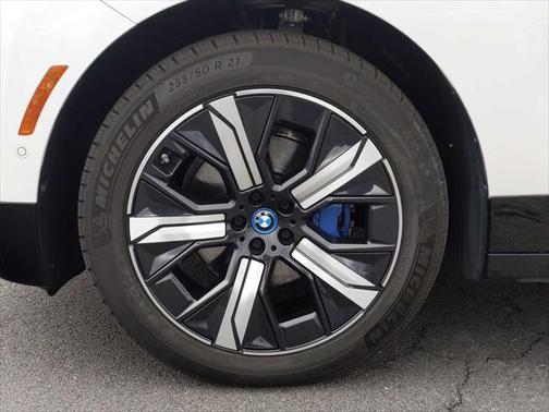 2023 BMW iX xDrive50