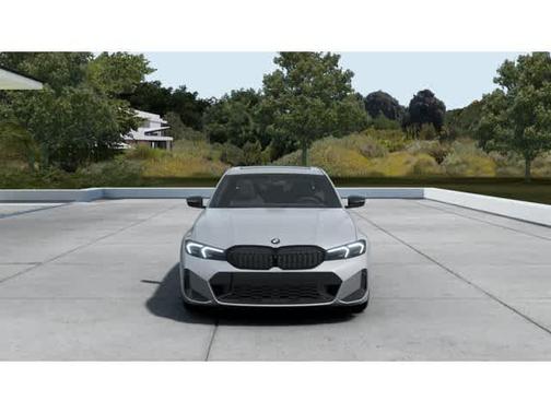 2025 BMW 330 i xDrive