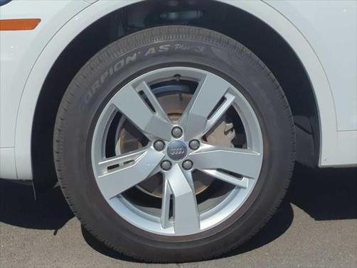 2018 Audi Q5 2.0T Tech Premium