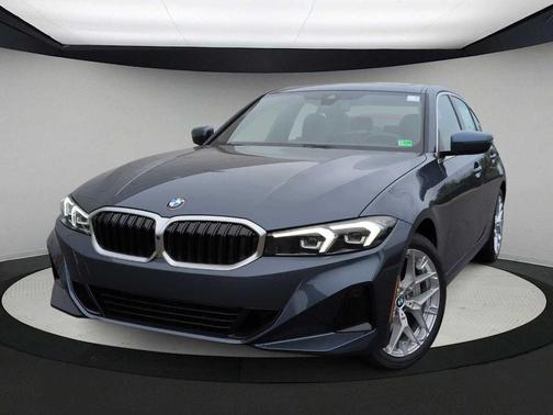 2025 BMW 330 i xDrive