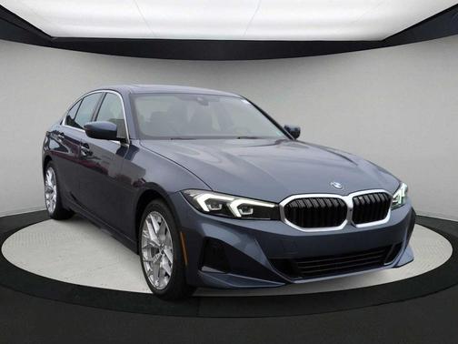 2025 BMW 330 i xDrive