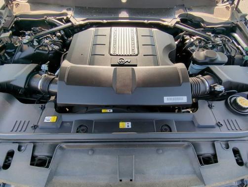 2022 Land Rover Range Rover Sport 5.0L Supercharged SVR