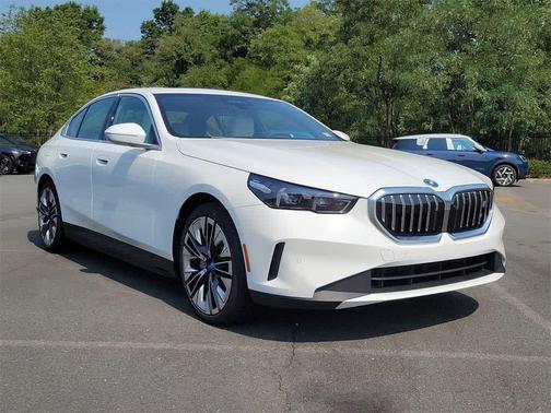 2025 BMW i5 xDrive40