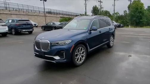 2022 BMW X7 xDrive40i