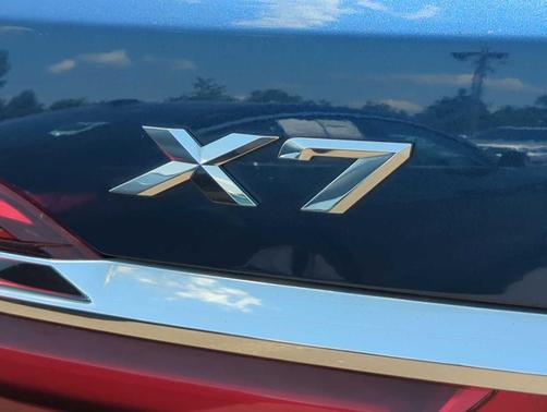 2022 BMW X7 xDrive40i