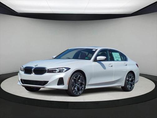 2025 BMW 330 i xDrive