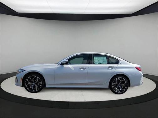 2025 BMW 330 i xDrive