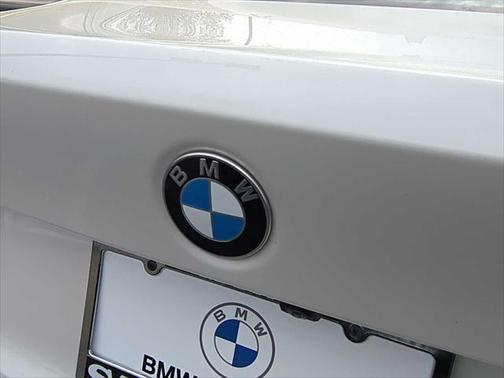 2024 BMW 330 i xDrive