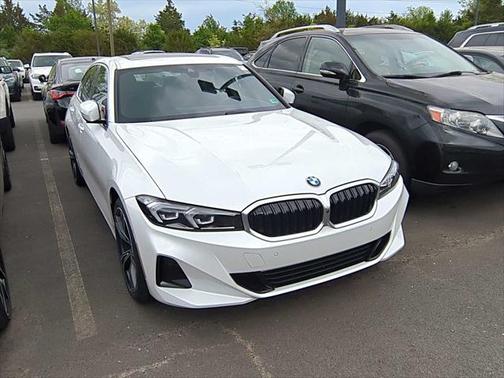 2024 BMW 330 i xDrive