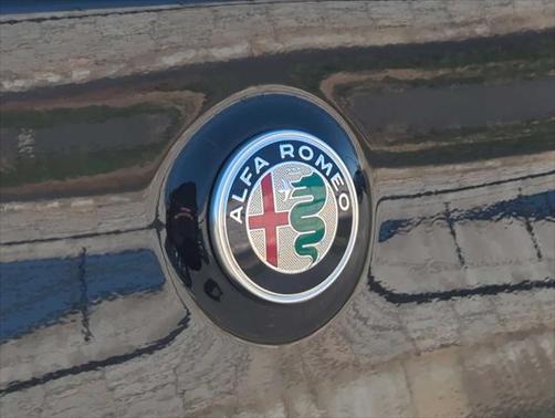 2022 Alfa Romeo Stelvio Veloce