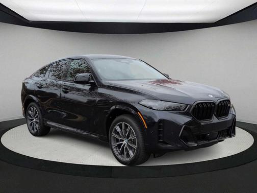 2026 BMW X6 M60i