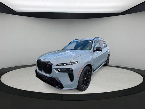 2026 BMW X7 M60i
