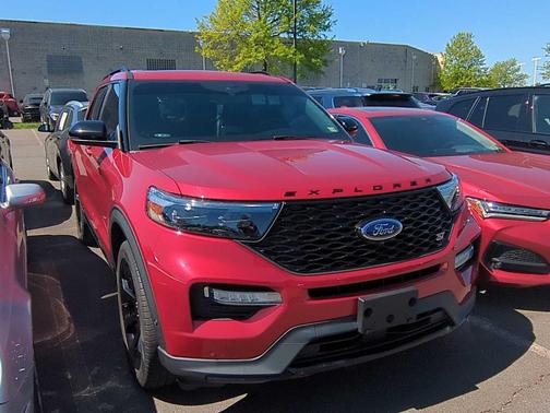 2021 Ford Explorer ST