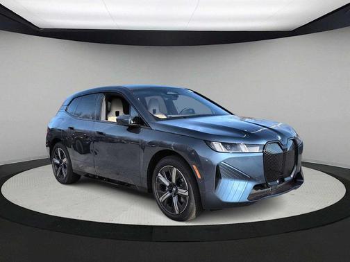 2026 BMW iX xDrive45