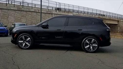 2025 BMW iX xDrive50