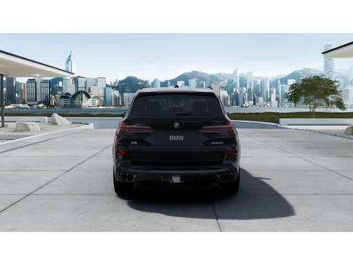 2025 BMW X5 M60i