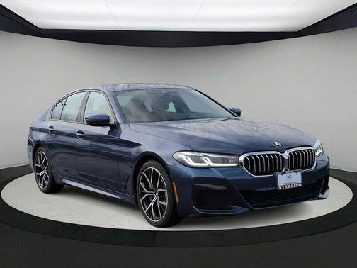 2022 BMW 530 i xDrive