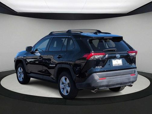 2021 Toyota RAV4 Hybrid LE