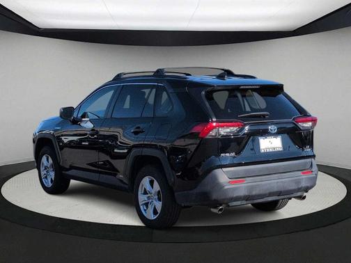 2021 Toyota RAV4 Hybrid LE