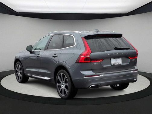 2021 Volvo XC60 T5 Inscription