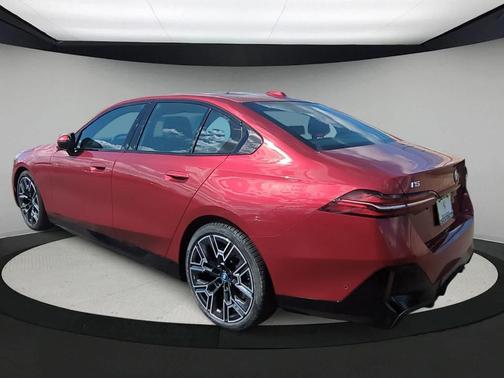 2024 BMW i5 eDrive40