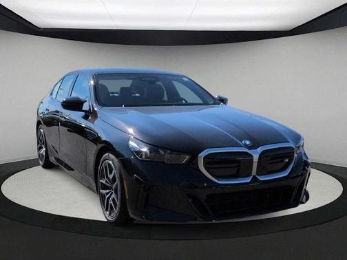 2025 BMW i5 M60