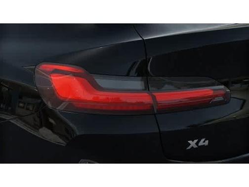 2025 BMW X4 M40i
