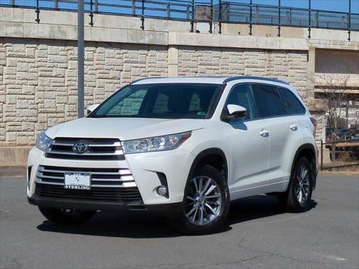 2017 Toyota Highlander XLE