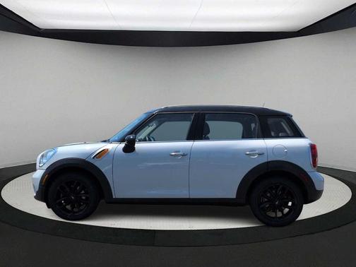 White 2014 MINI Countryman Cooper